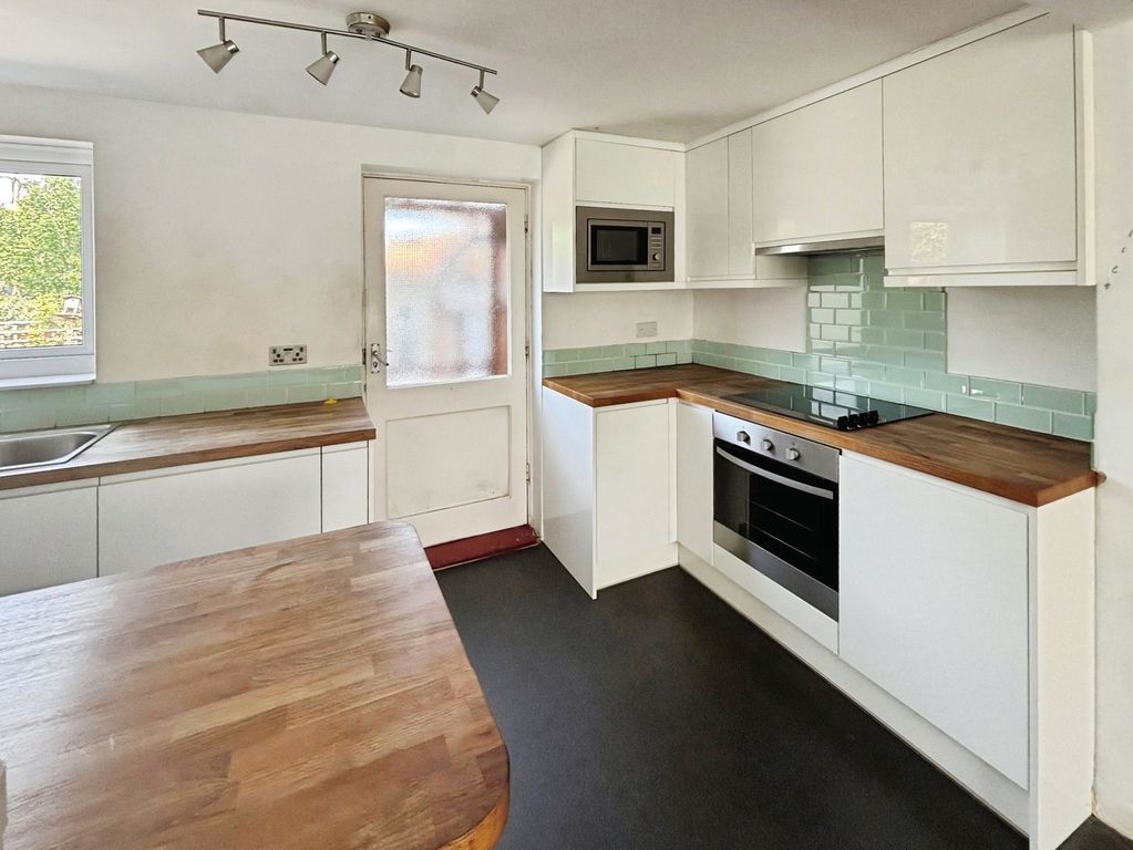 Property photo 3 of 13 Pbox-Img.Jpg
