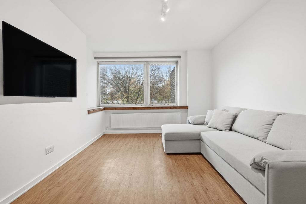 Property photo 1 of 13 Img_8515