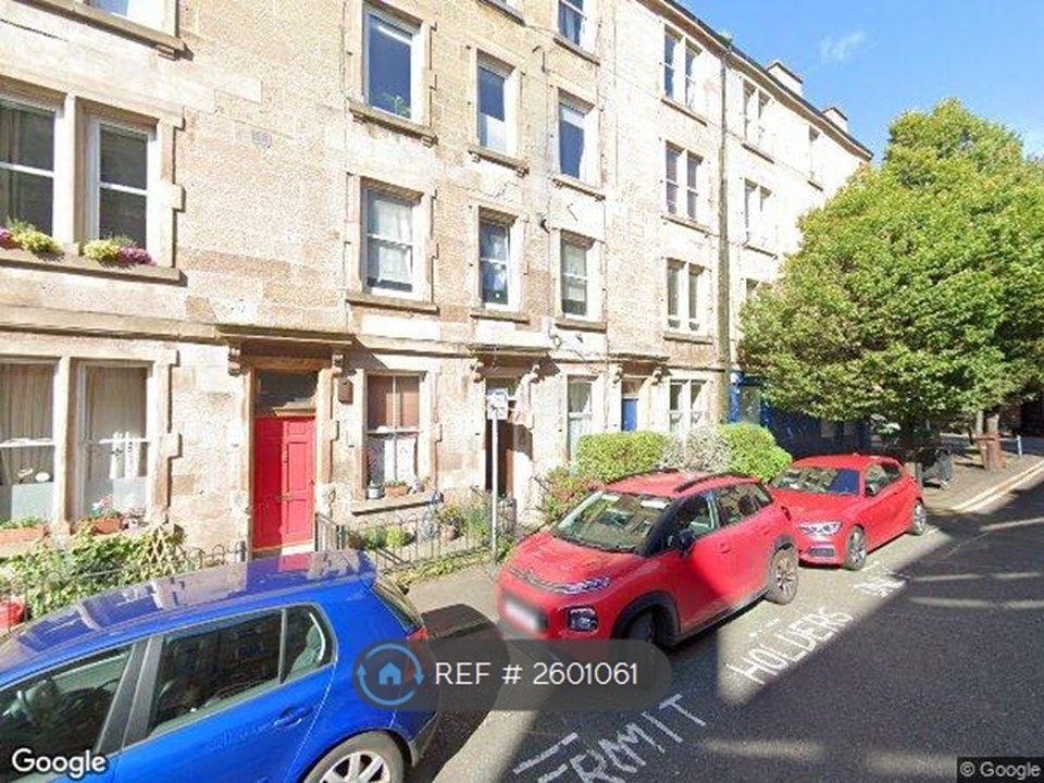 Property photo 1 of 9 Second Floor Flat Front