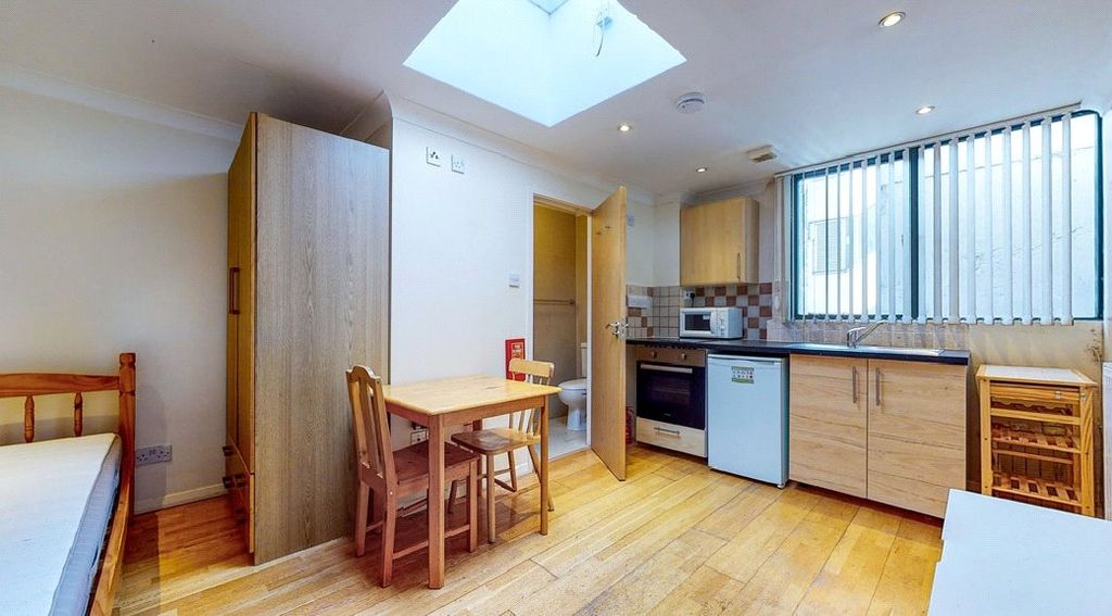 Property photo 1 of 5 Picture No. 04
