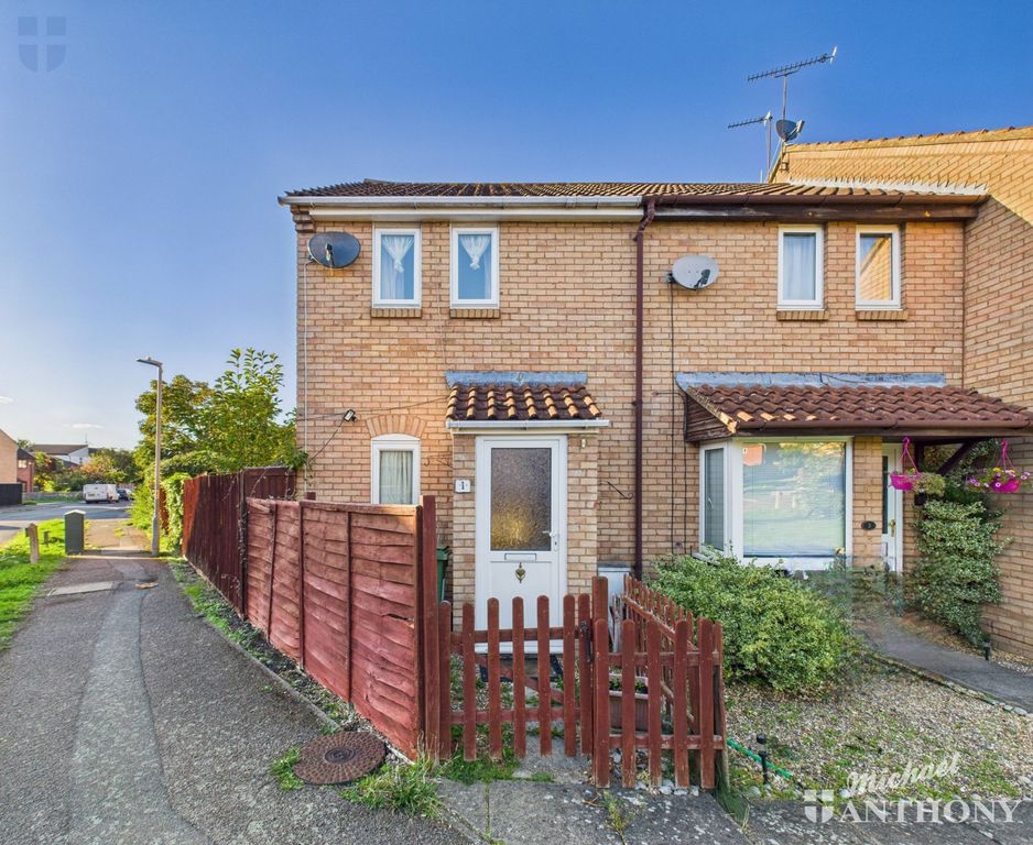 Property photo 1 of 10 Cam03852G0-Pr0424-Still011