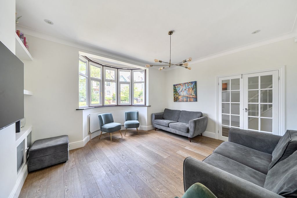 Property photo 3 of 29 1494119-2-6A58d59...