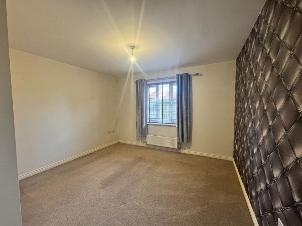 Property photo 2 of 11 Img_0815.Jpg