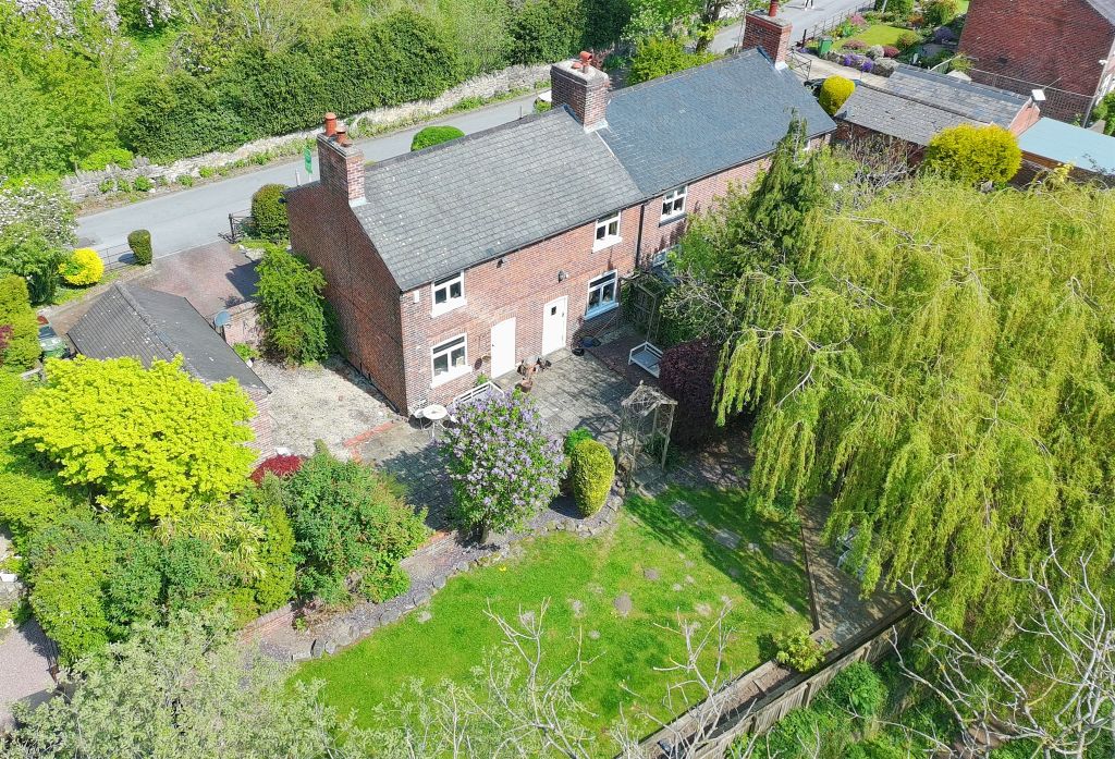 Property photo 2 of 25
