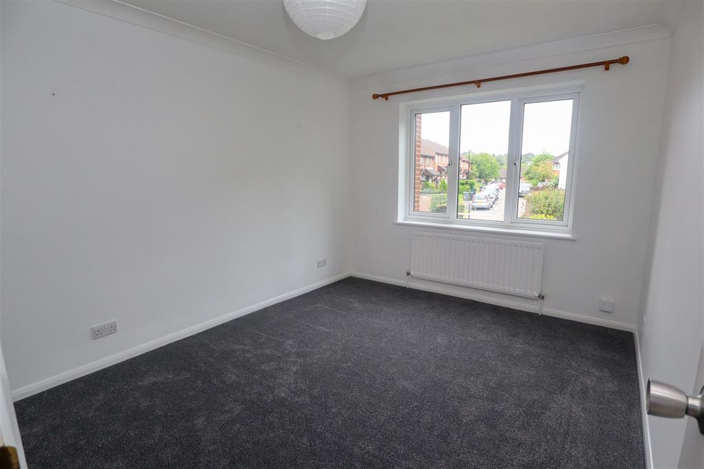 Property photo 2 of 5