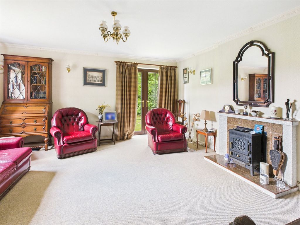 Property photo 2 of 17 Picture No. 22