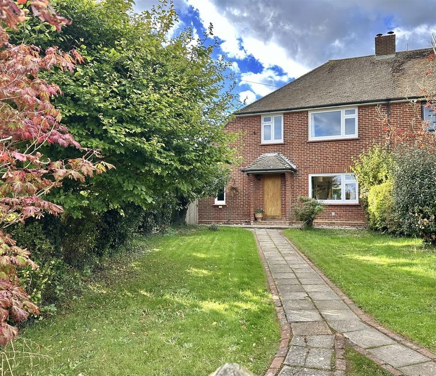 Property photo 1 of 20 Fronthouse3.Jpeg