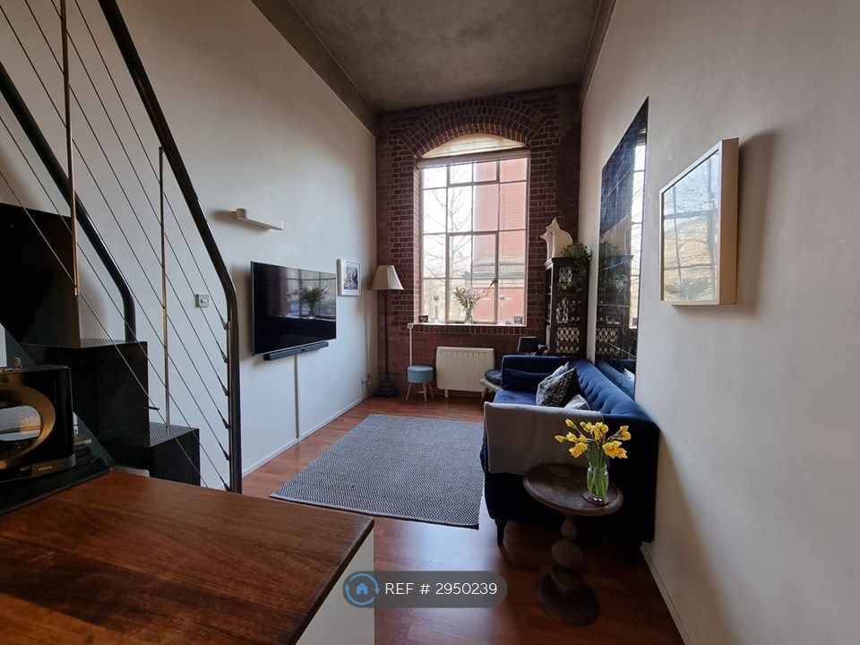 Property photo 1 of 8 Livingroom From Kitchen Area