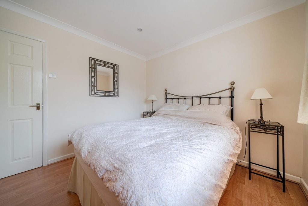 Property photo 3 of 9 1439607-3-69Dfade9F409A.Jpg