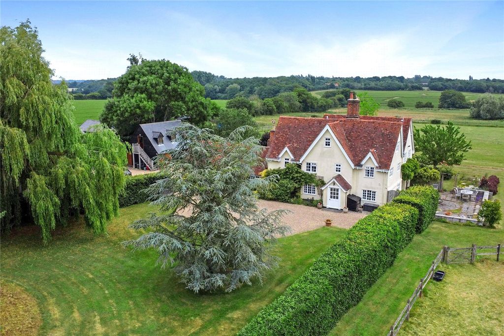 Property photo 1 of 14 Venesse Farm House