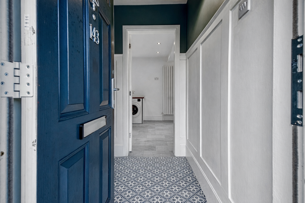 Property photo 3 of 24