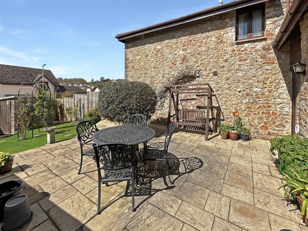 Property photo 2 of 14 Img_4212.Jpg