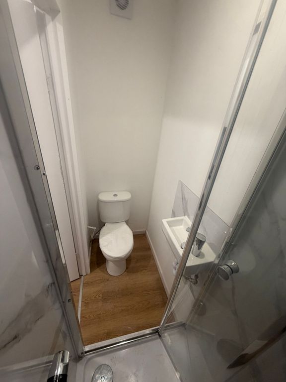 Property photo 3 of 4
