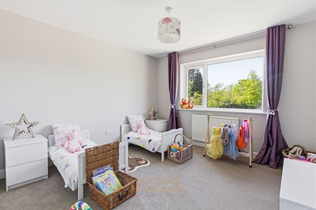 Additional image 22 of 5 bed detached house for saleTinsley Lane, Crawley RH10