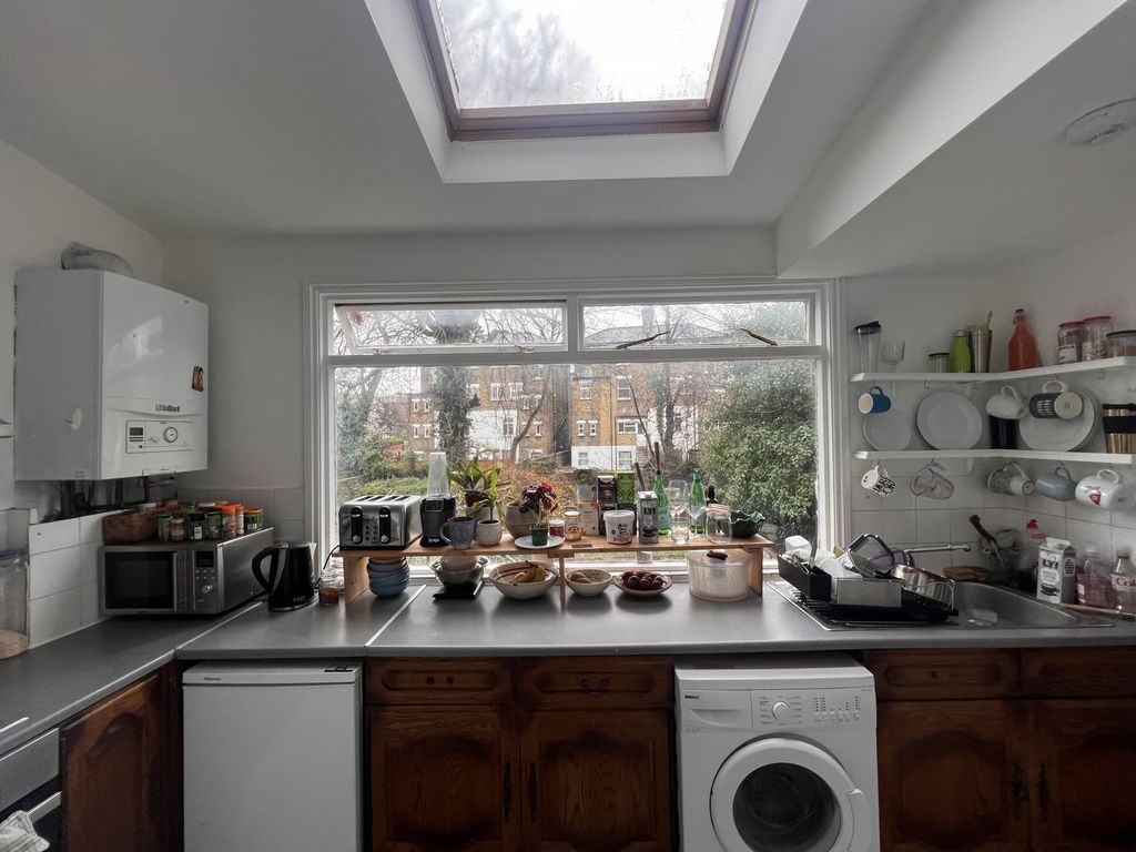 Property photo 2 of 4