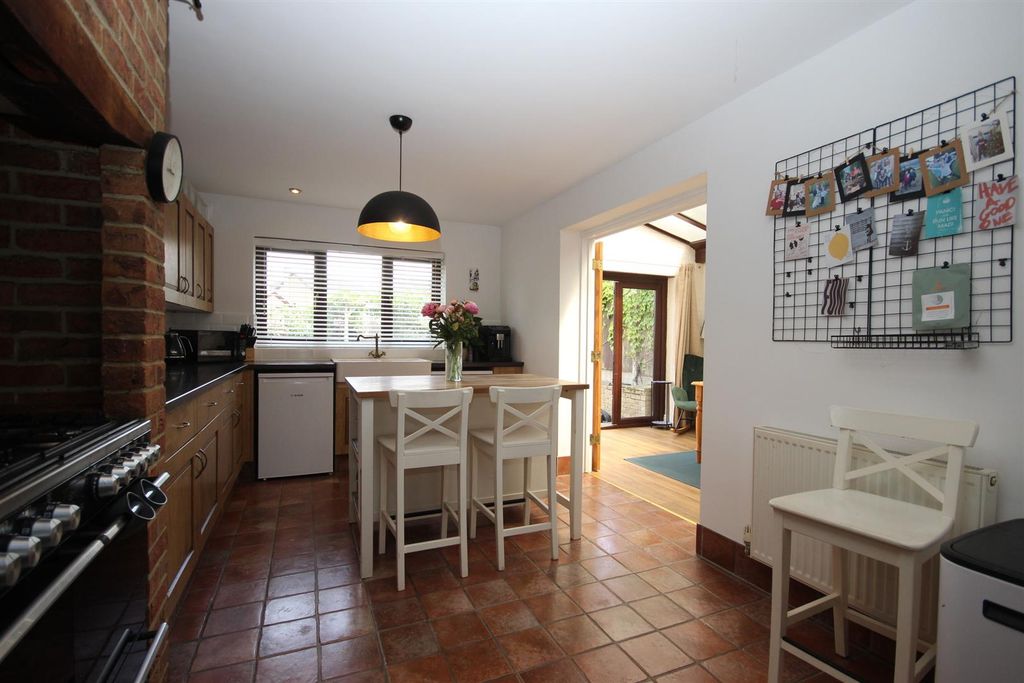 Property photo 3 of 35 Img_3644.Jpg