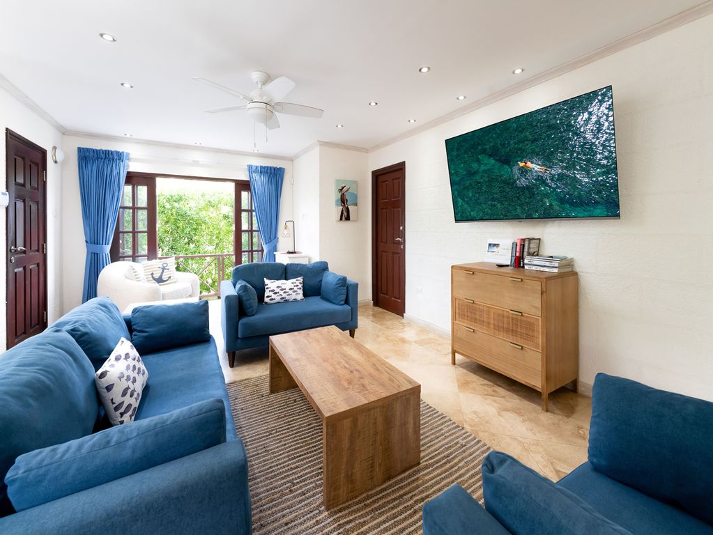 Property photo 3 of 16 Living Area