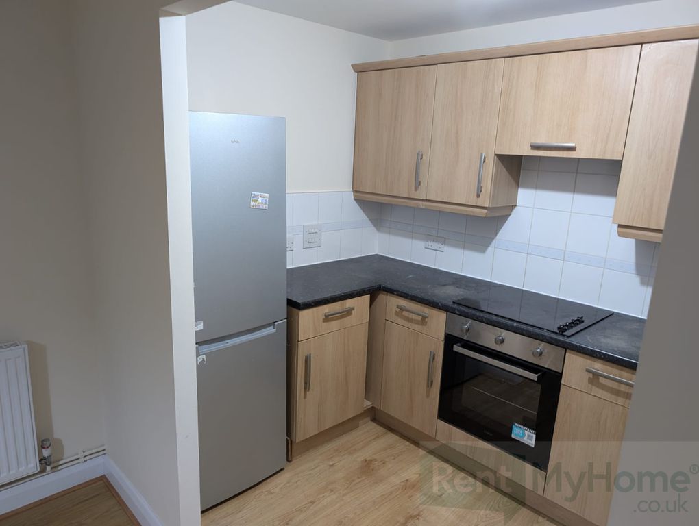 Property photo 3 of 13 1000204767