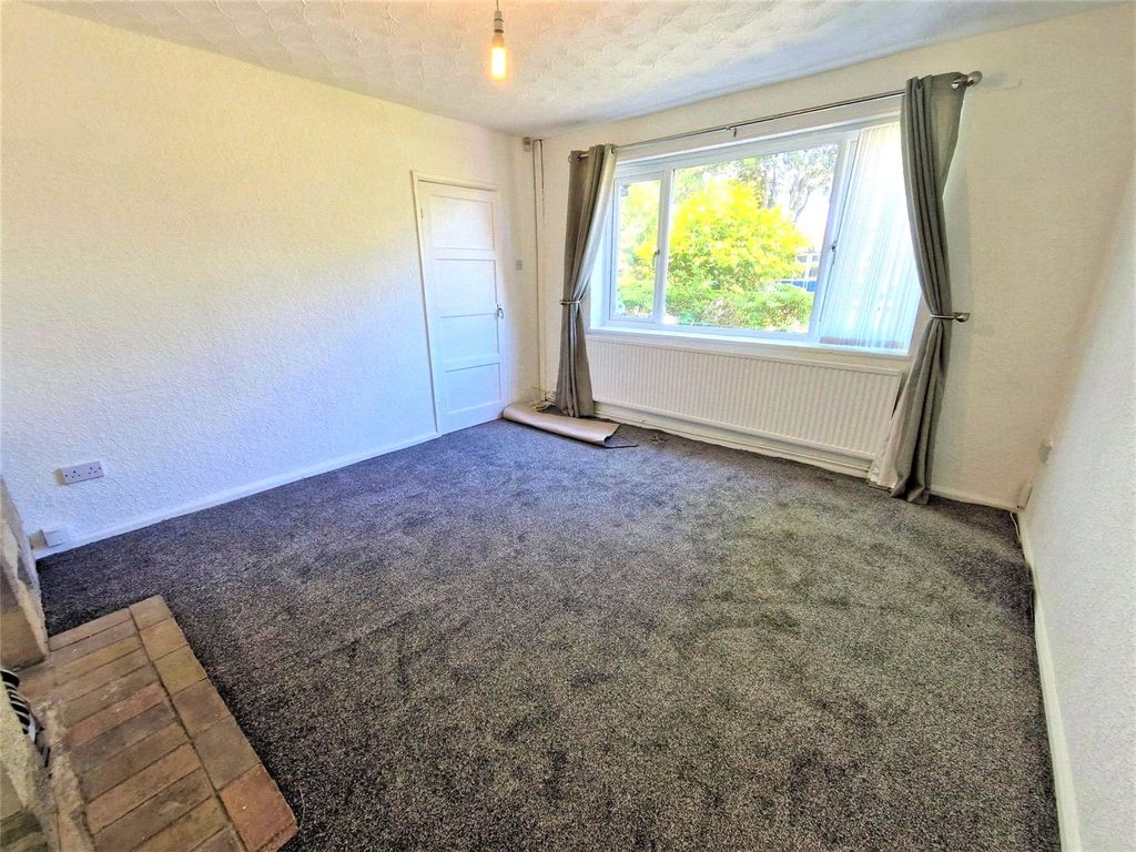 Property photo 2 of 14 Picture No. 07