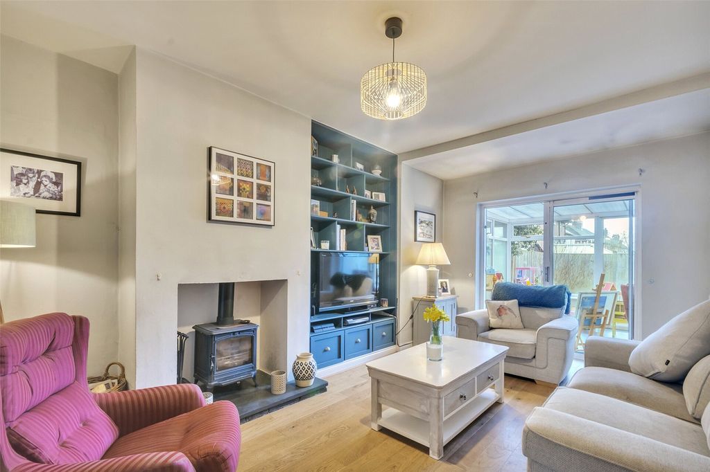 Property photo 3 of 17 Picture No. 05