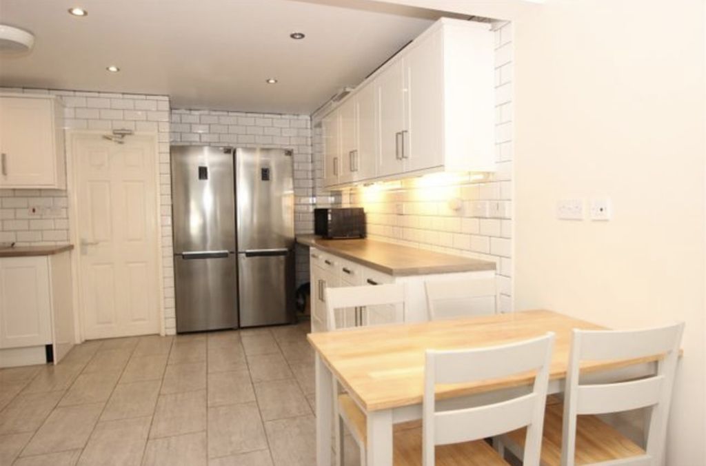 Property photo 3 of 15 Img_0328