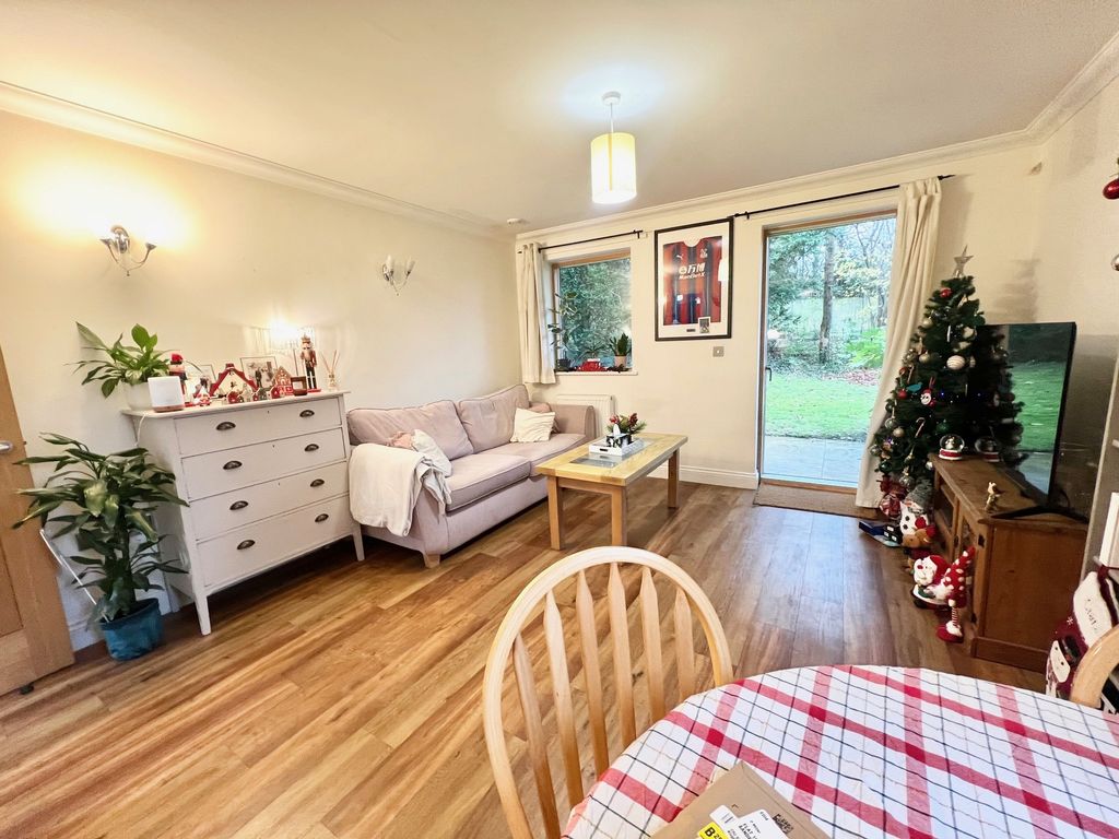 Property photo 1 of 14 Photo 1