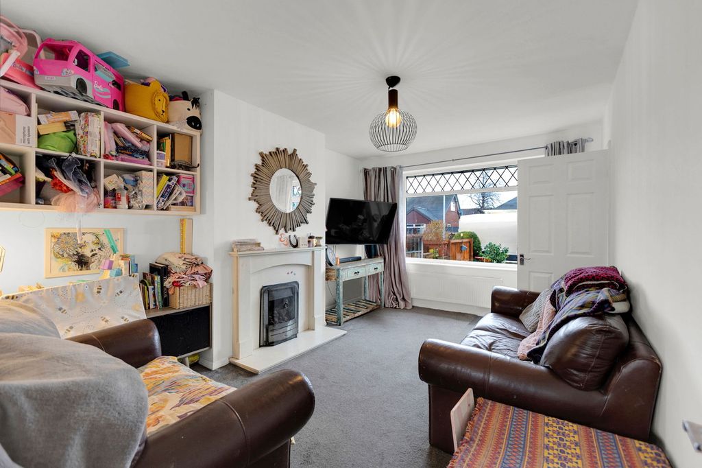 Property photo 3 of 20