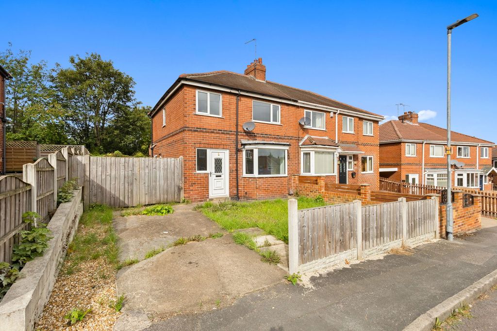 Property photo 1 of 23