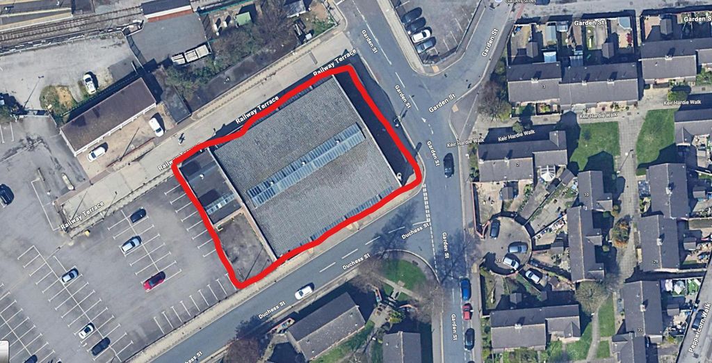 Property photo 1 of 13 Bus Depo.Png