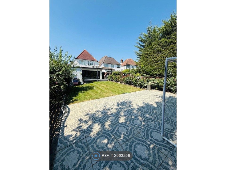 Property photo 1 of 24
