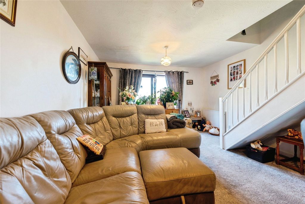 Property photo 2 of 13 Picture No. 11