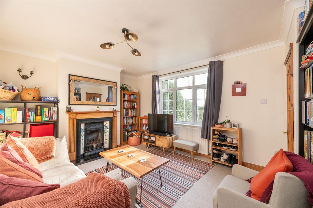 Property photo 3 of 26 Sitting Room