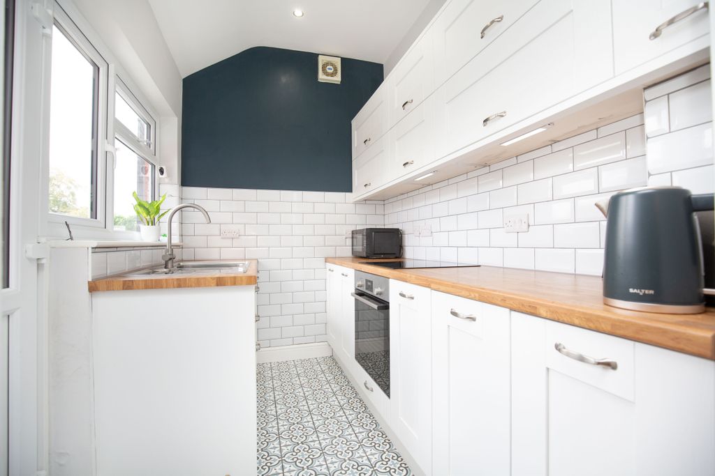 Property photo 3 of 17 Mw-8413