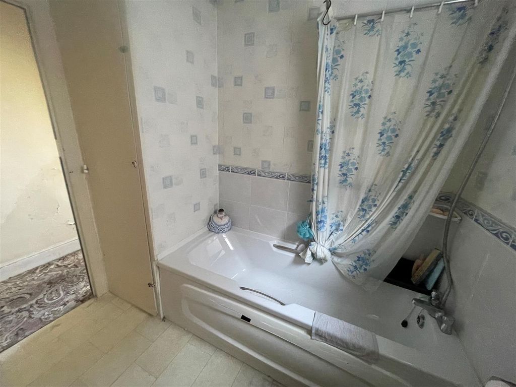 Property photo 3 of 14 Bi10.Jpg