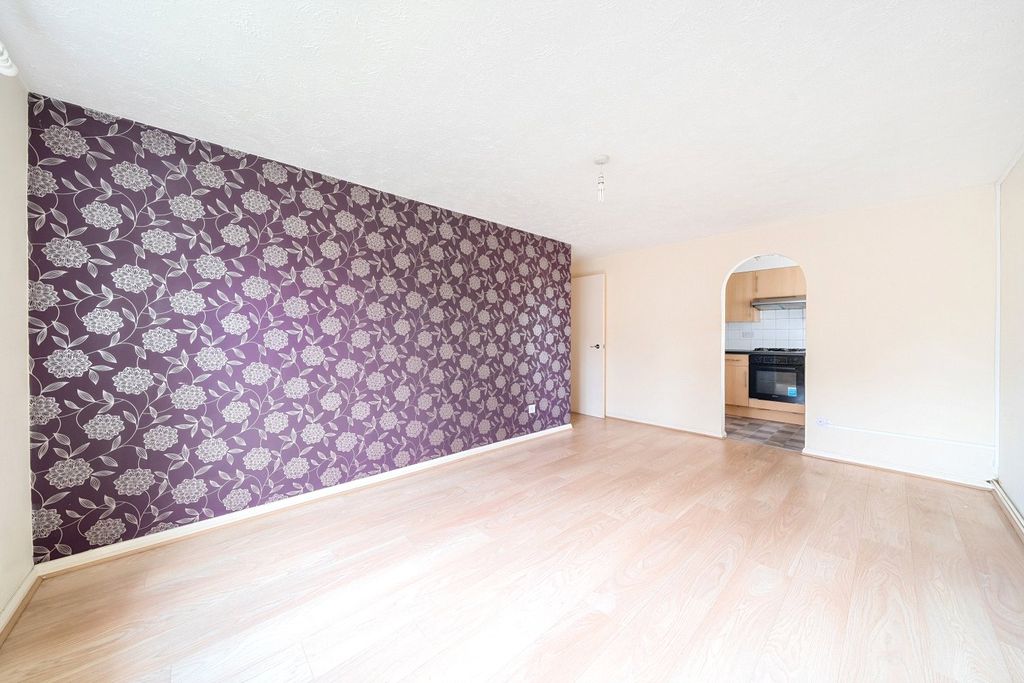 Property photo 3 of 12 Picture No. 04