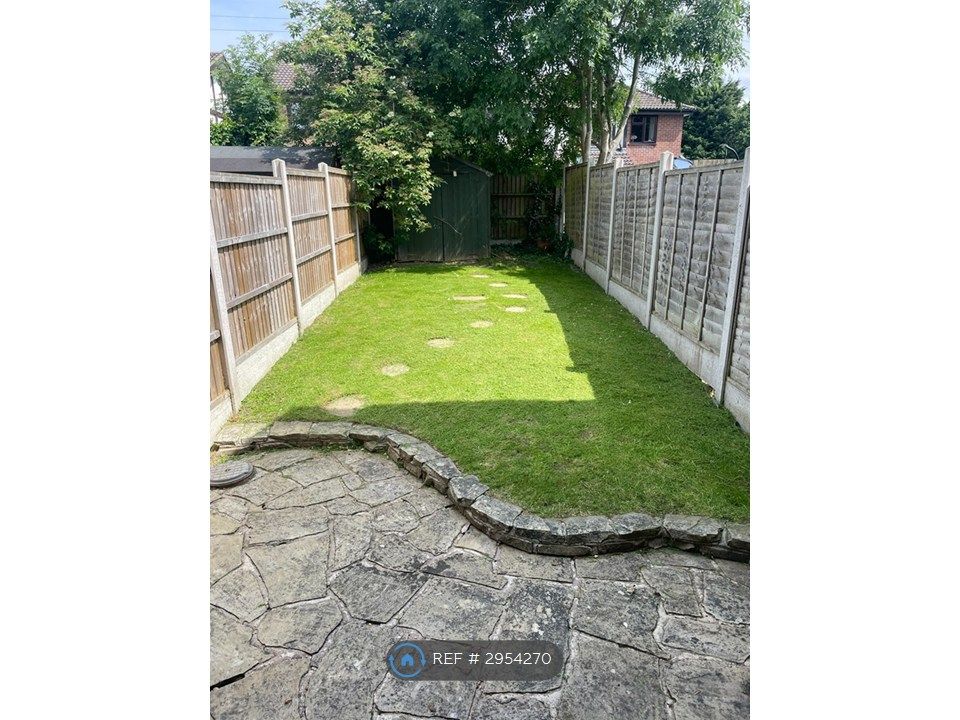 Property photo 3 of 9