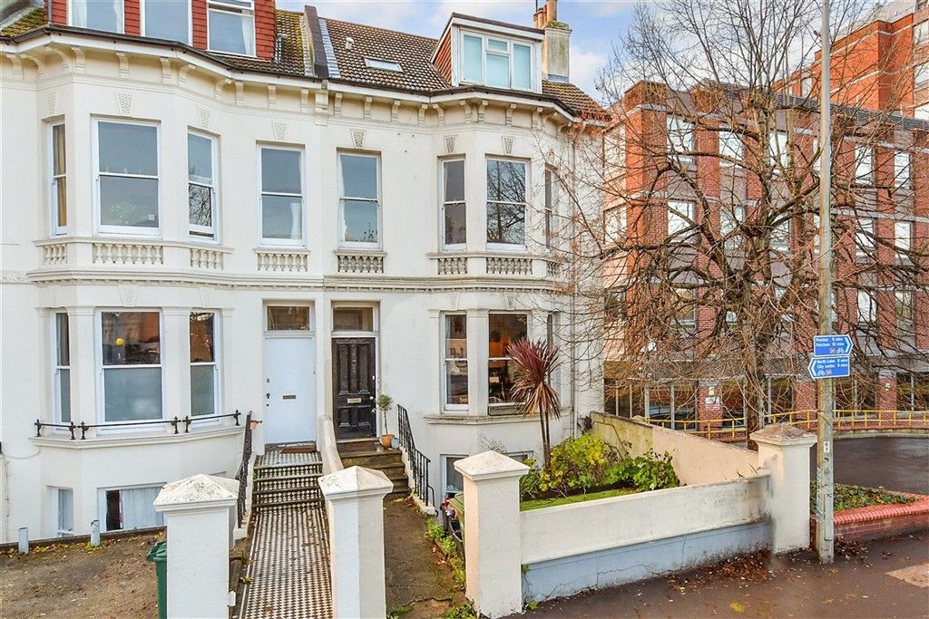 Property photo 1 of 12 External (Web)