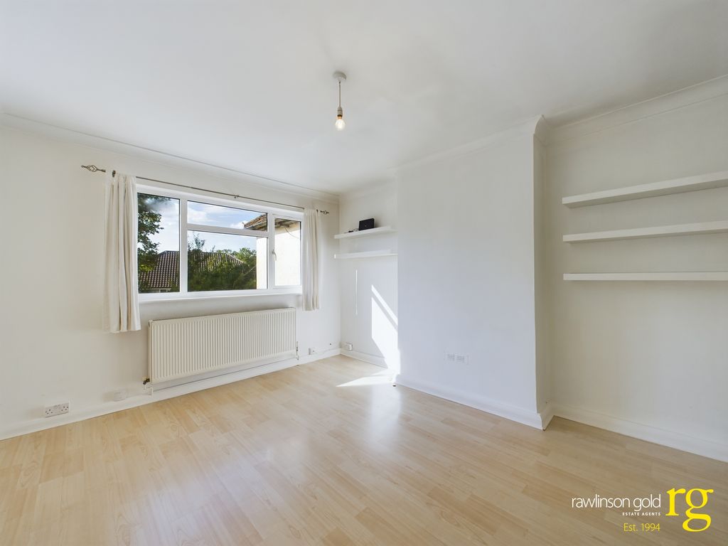 Property photo 2 of 6 Cam02900G0-Pr0132-Still001