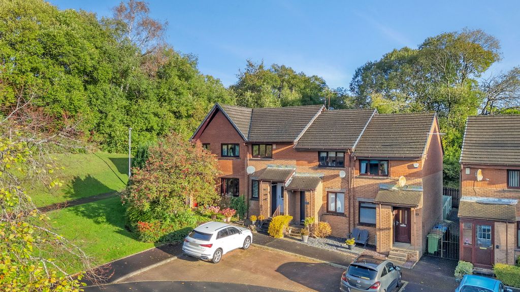 Property photo 1 of 26 001