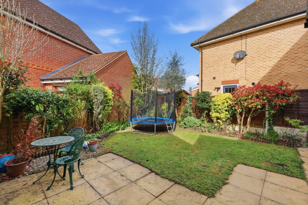 Property photo 2 of 30