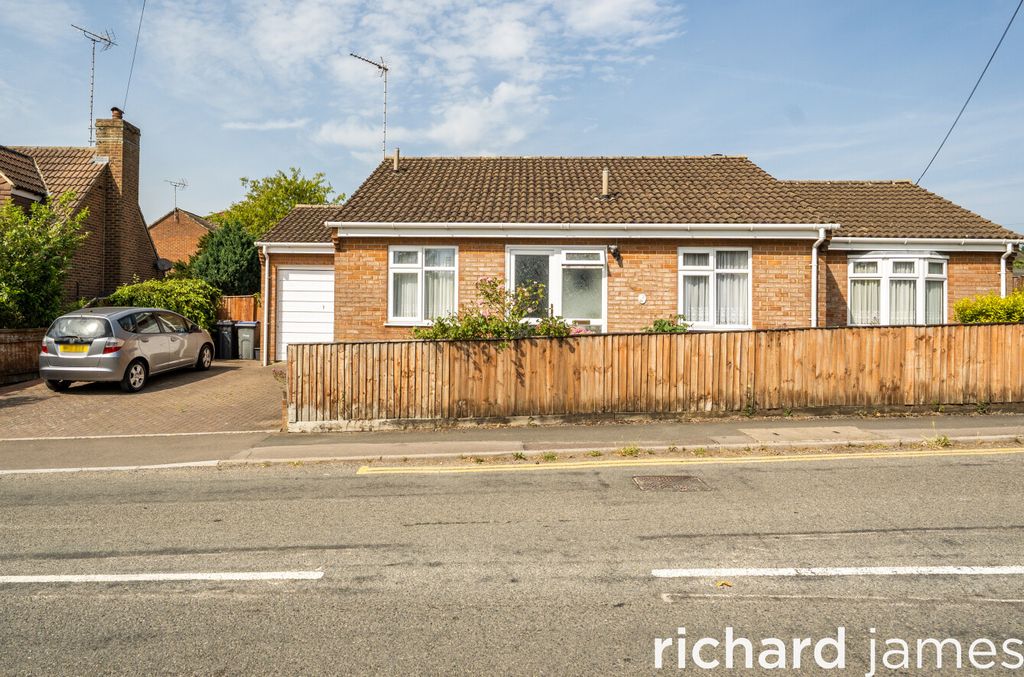 Property photo 1 of 12 3B37A3Fa82864d599d341A0c3F89Db4B