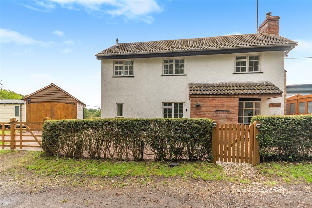 Property photo 1 of 25