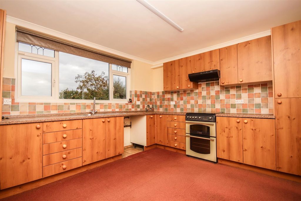 Property photo 3 of 20 Img_9815.Jpg