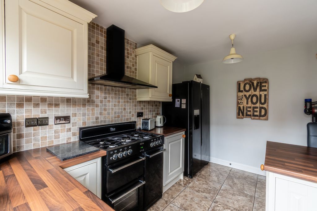 Property photo 3 of 19 _Dsc0157-Hdr