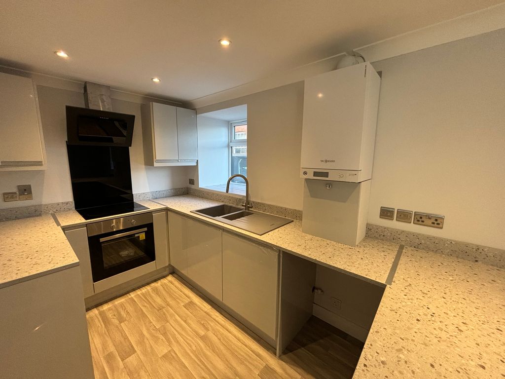 Property photo 2 of 7 Image