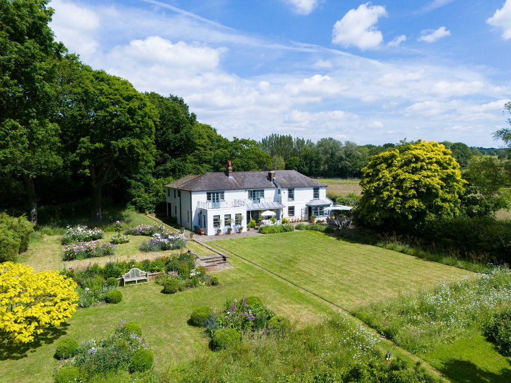Property photo 3 of 13