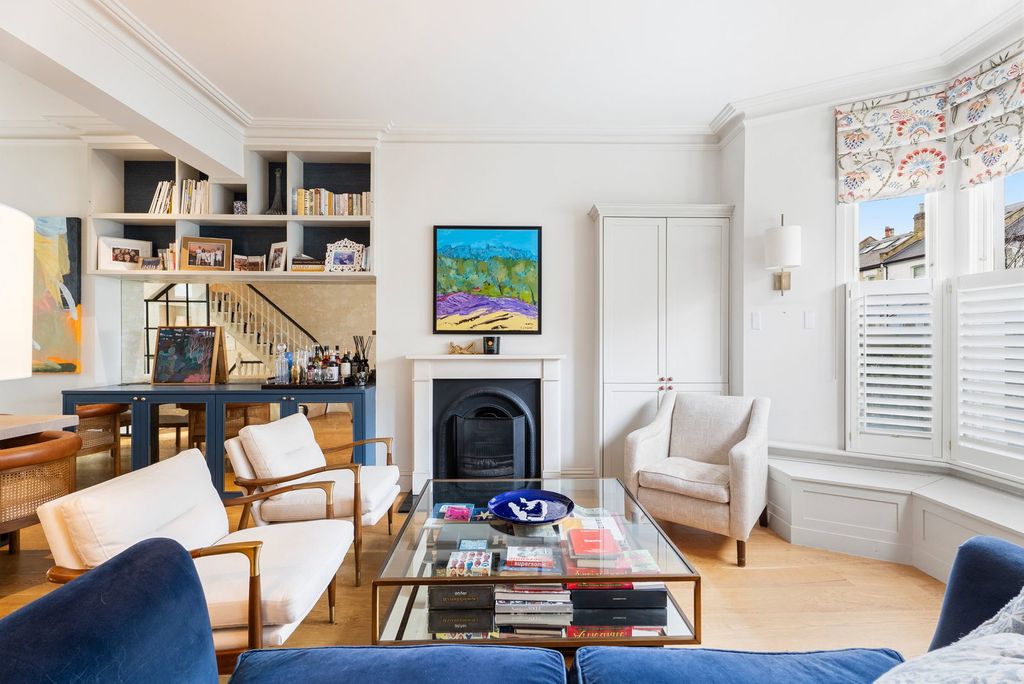 Property photo 1 of 22