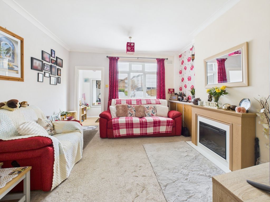 Property photo 3 of 15 3. Cam04922G0-Pr0084-Still010