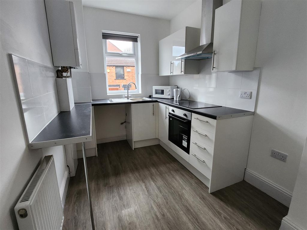 Property photo 2 of 13 First Floor Flat