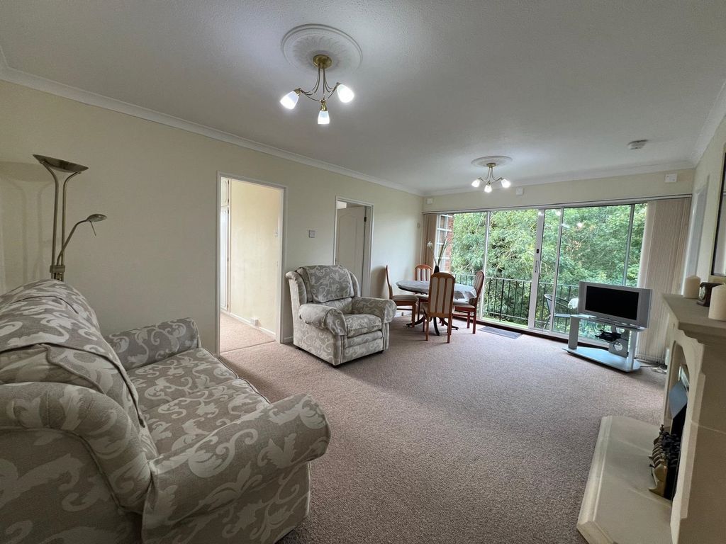 Property photo 3 of 22